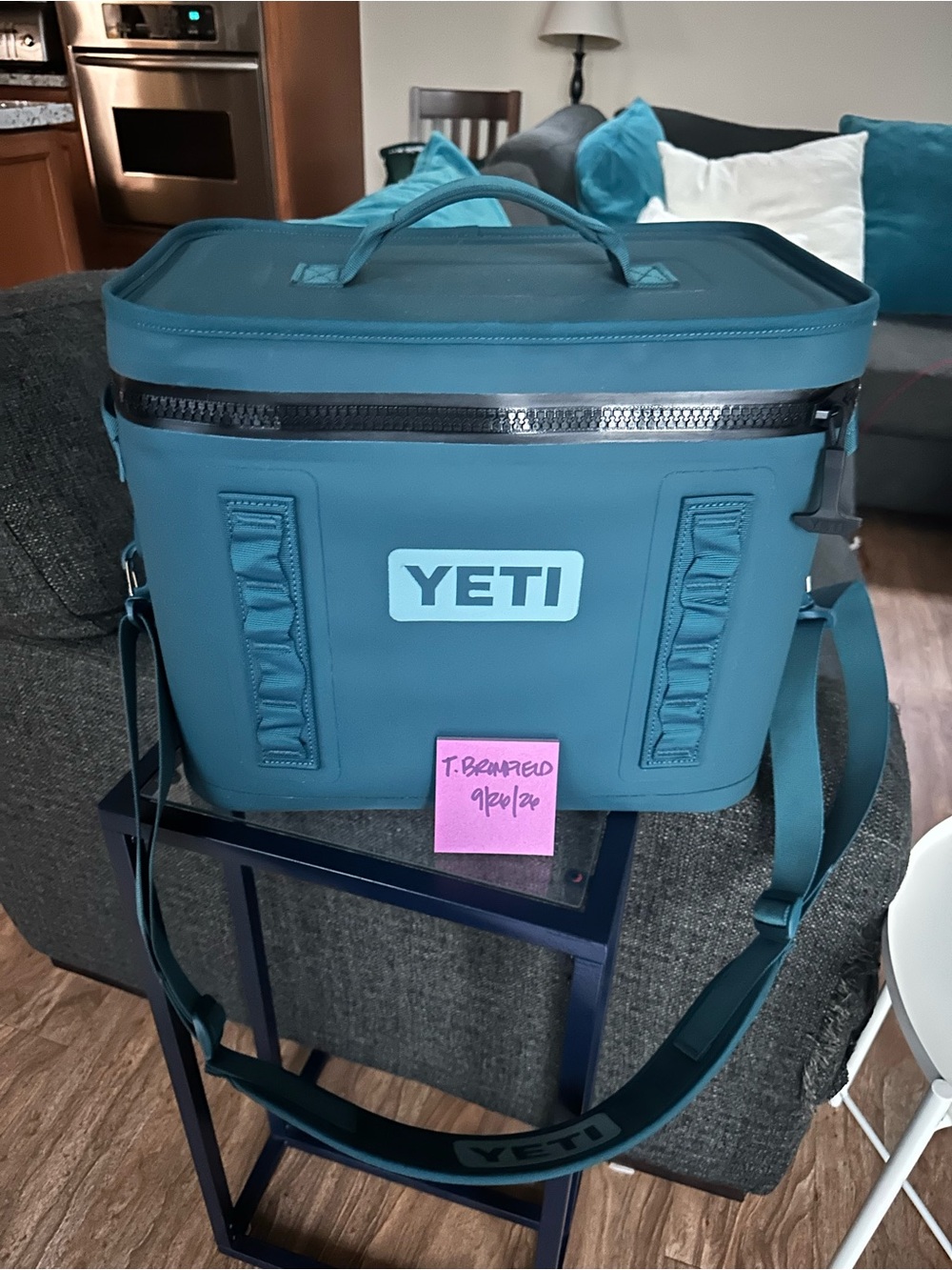 Yeti agave Teal Soft Cooler Bag with Shoulder Strap Hopper 18